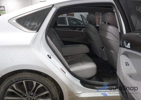 2015 Hyundai Genesis 3.8 from USA, damaged, VIN KMHGN4JE8FU075219